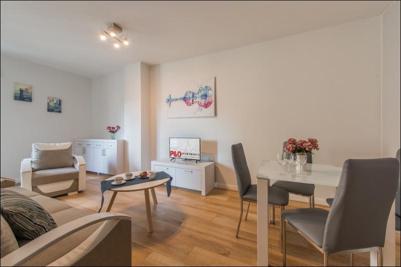 P&O Serviced Apartments Solec Warszawa Eksteriør bilde